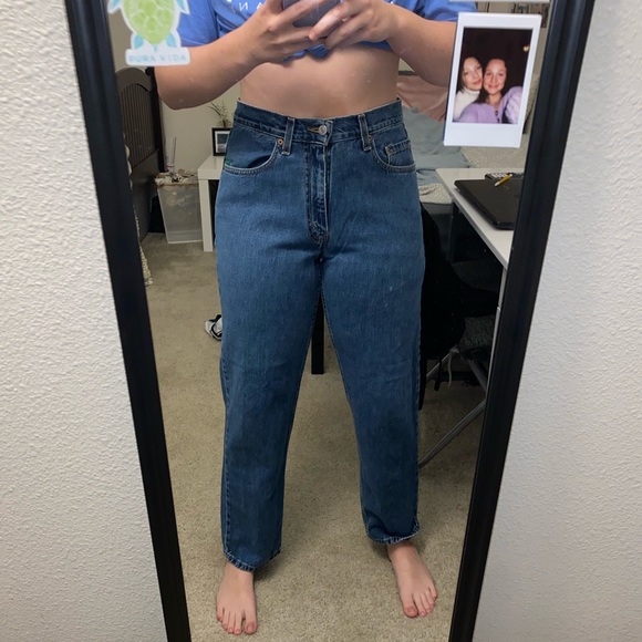 Vintage Levi Jeans - Picture 7 of 8